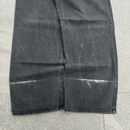 if you are a 32”, you need to buy these instantly. grail solo jeans