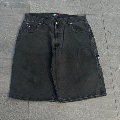 tommy jorts - 38x13”