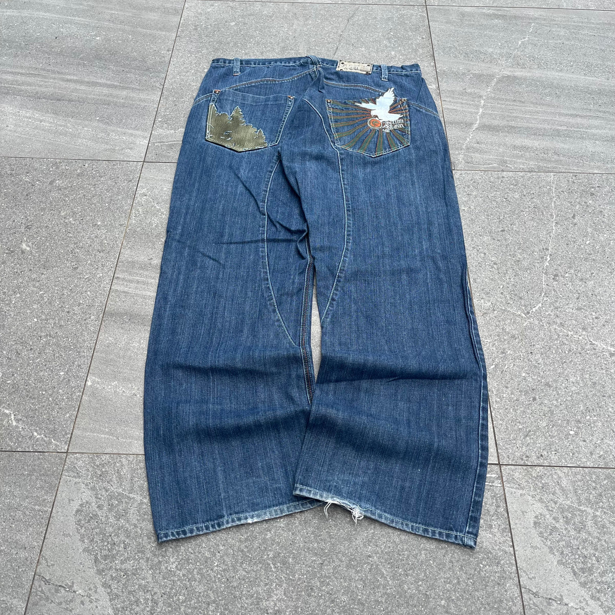 g unit eagle jeans - 36x32”