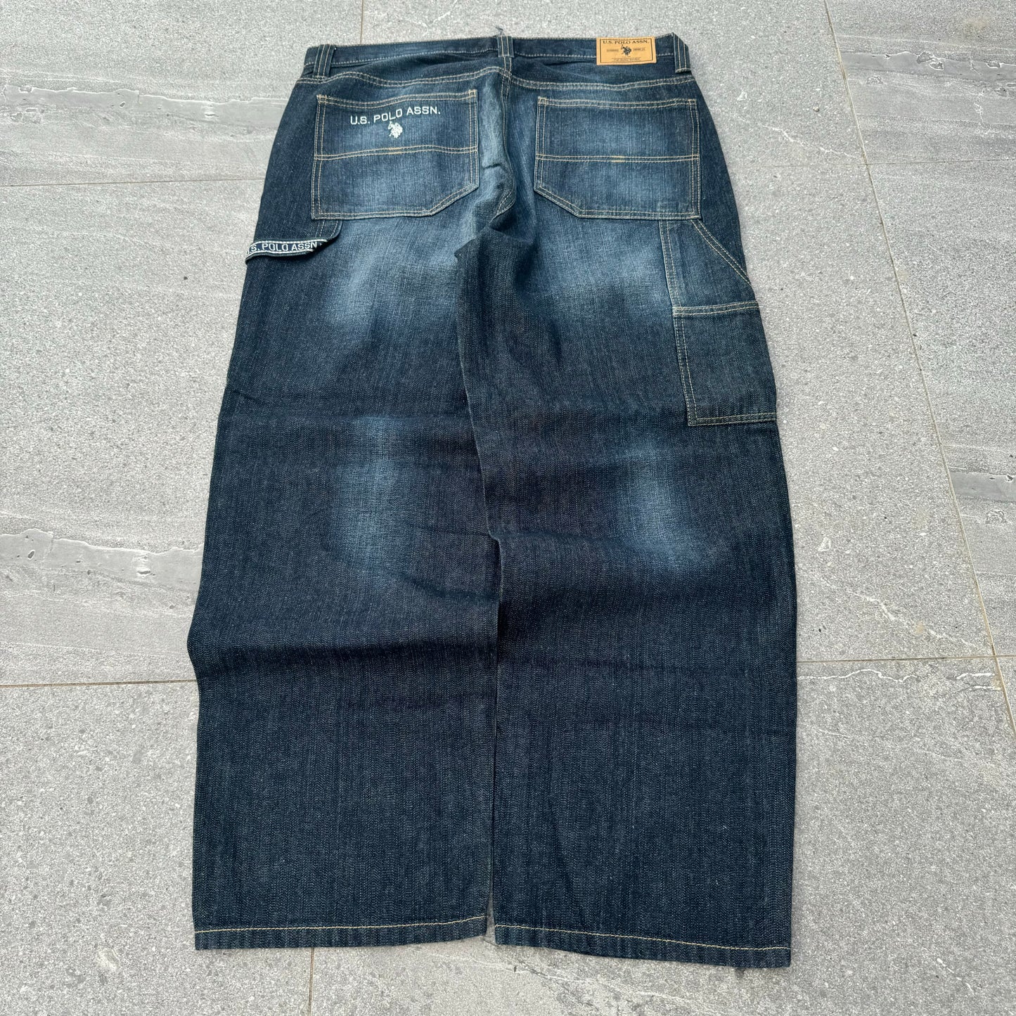 bro the wash on these is insane —— polo assn jeans - 36x31”
