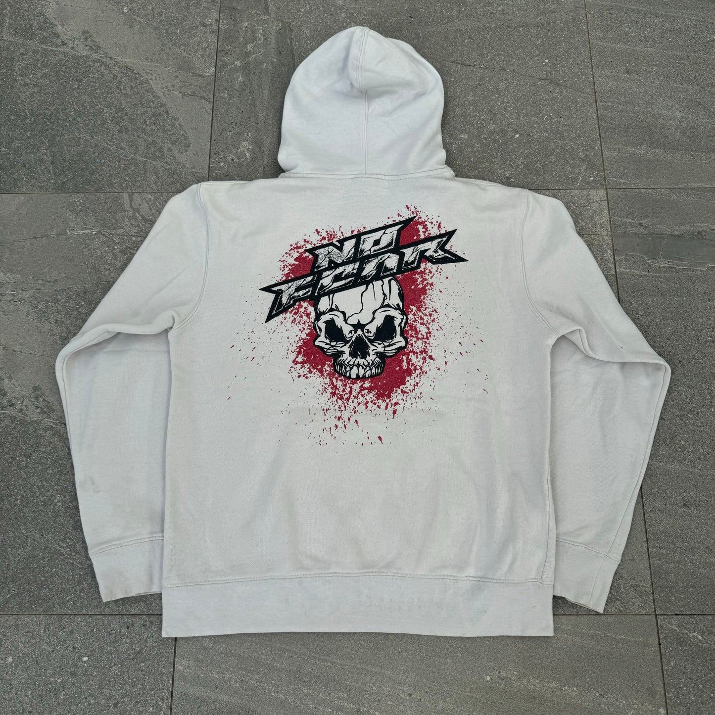 no fear hoodie - M