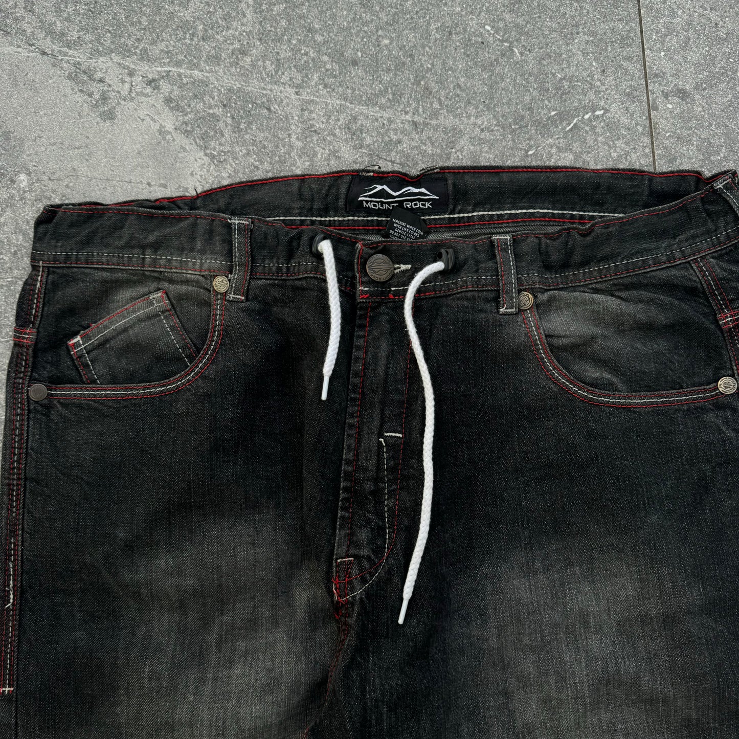 mount rock jeans - 38x31”