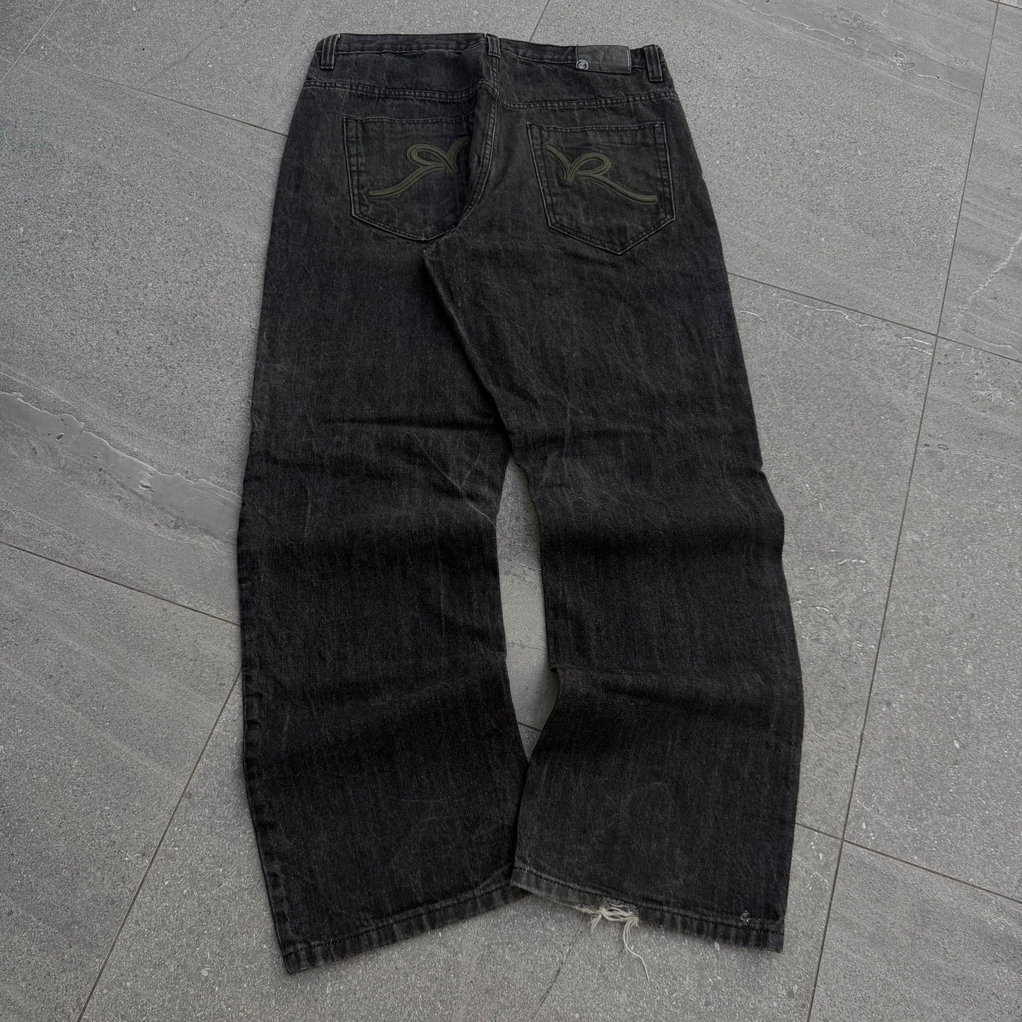 beautiful roca bootcuts - 36x33”