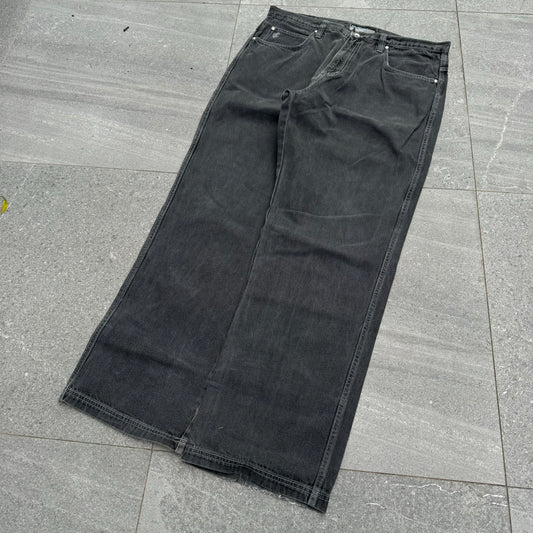 phat rocawear jeans - 38x34”