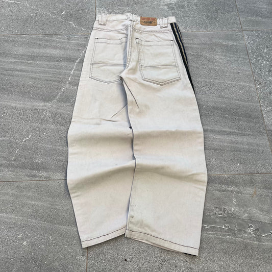 settler striped creme banger - 26x25”