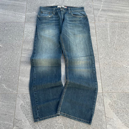 peak of all bootcuts . levi 527 lows - 31x30