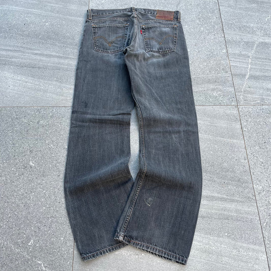 beauuuttt dark levi 527 bootcuts - 34x32”