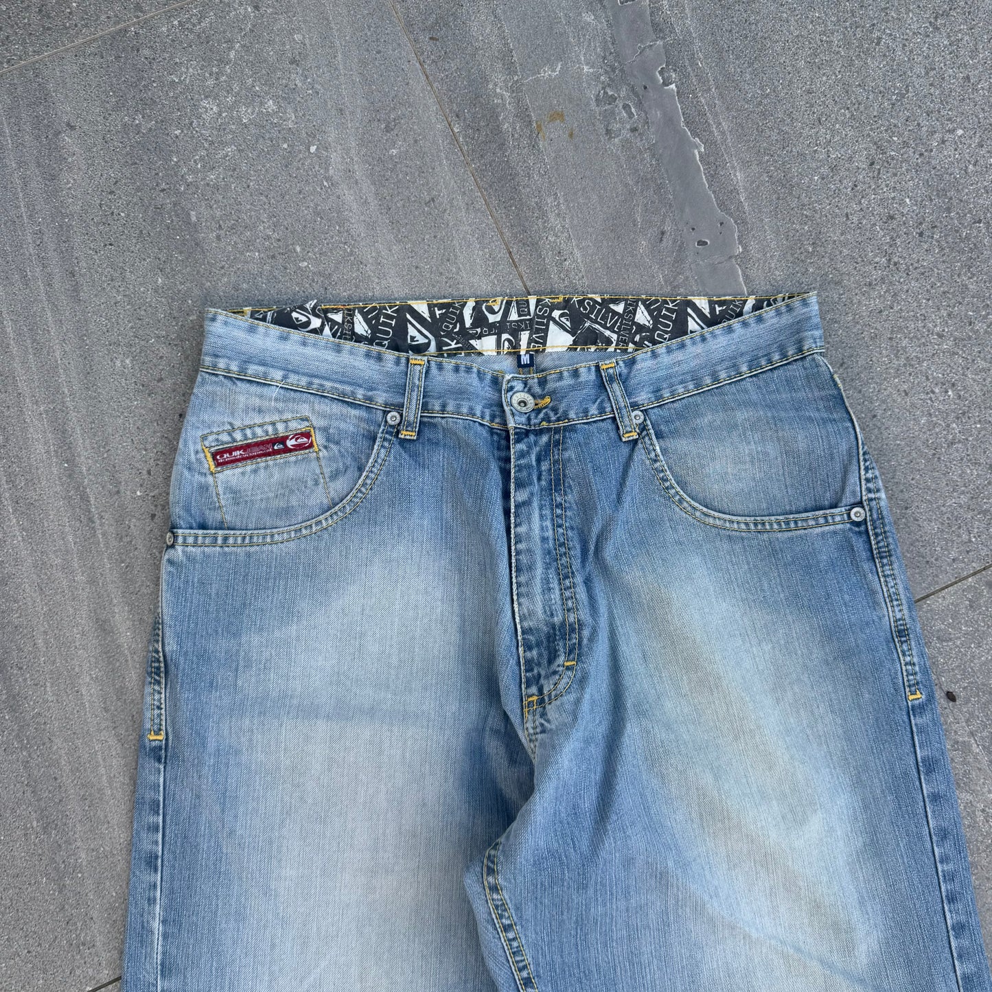 quiksilver flap pocket bootcuts - 33x32”
