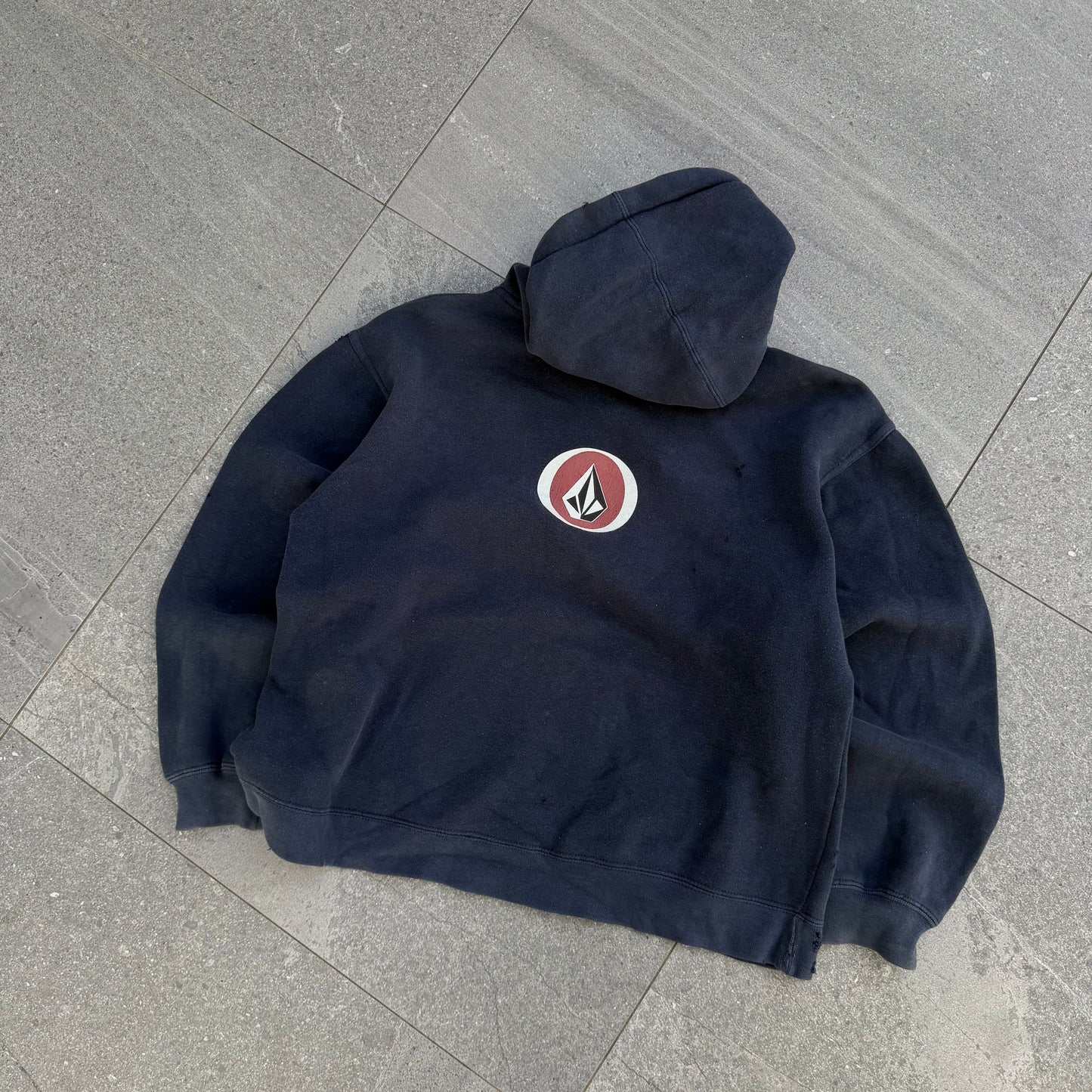 gangstaaaa volcom hoodie (goated fit) - womens L