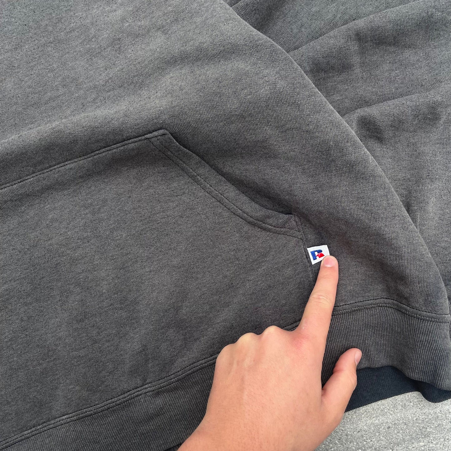 clean 90s russell hoodie - L/XL