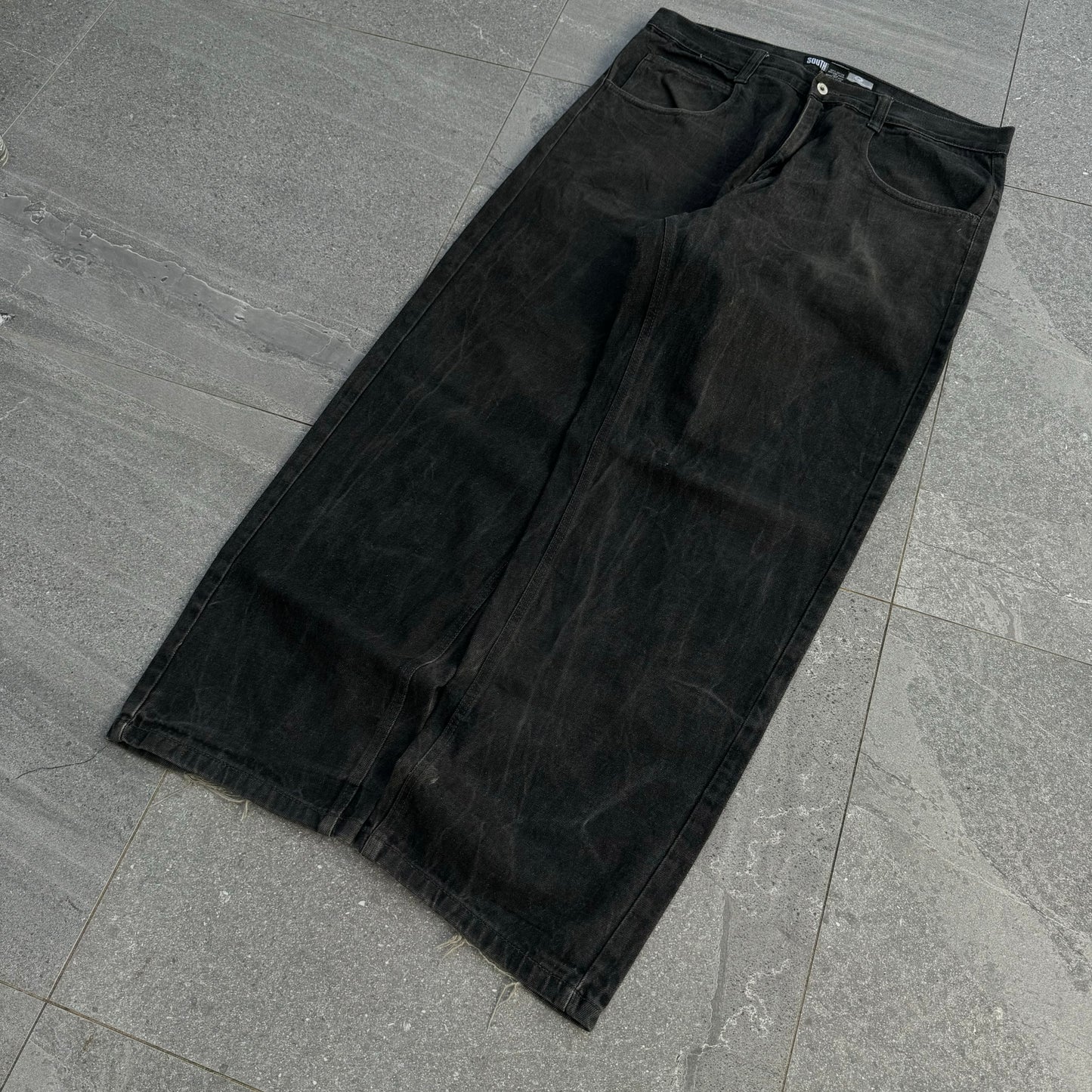 southpole jeans - 38x33”