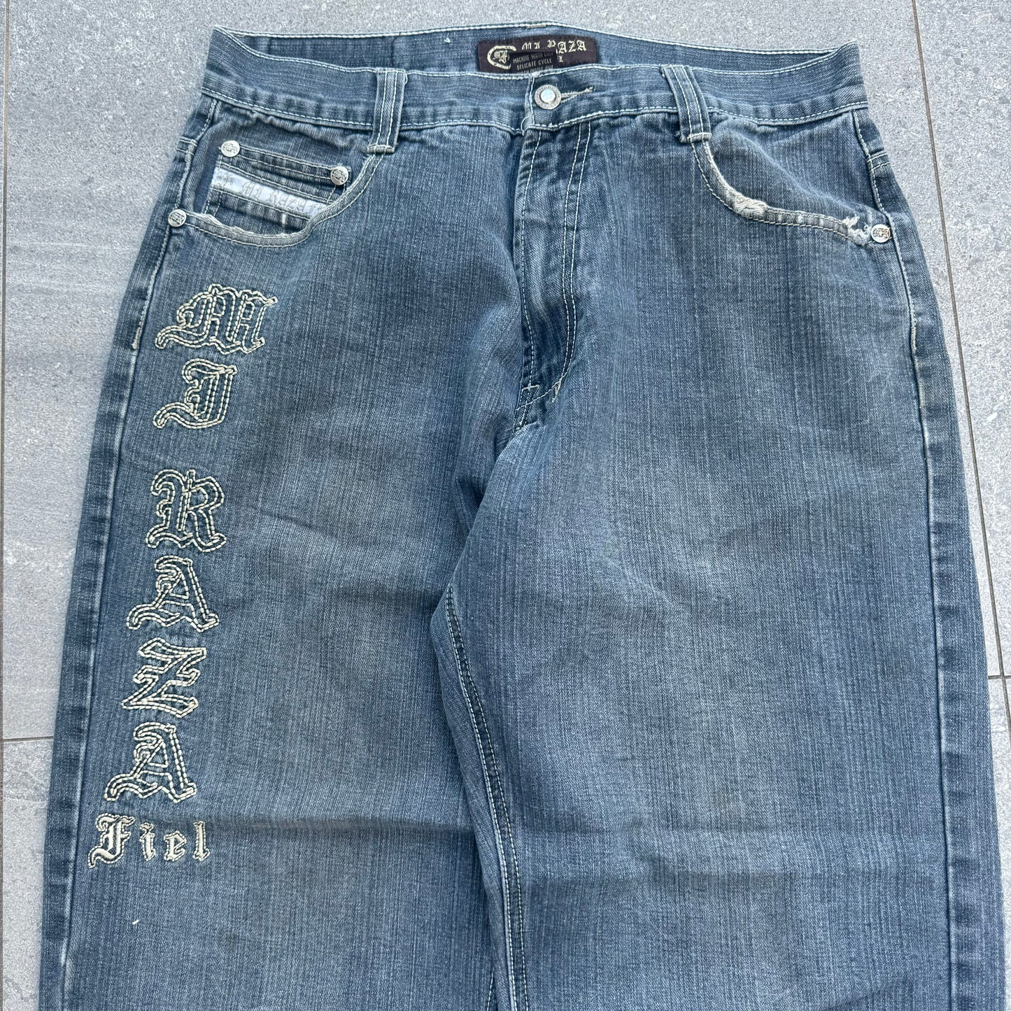 GRAIL mj raza jeans - 34x32”