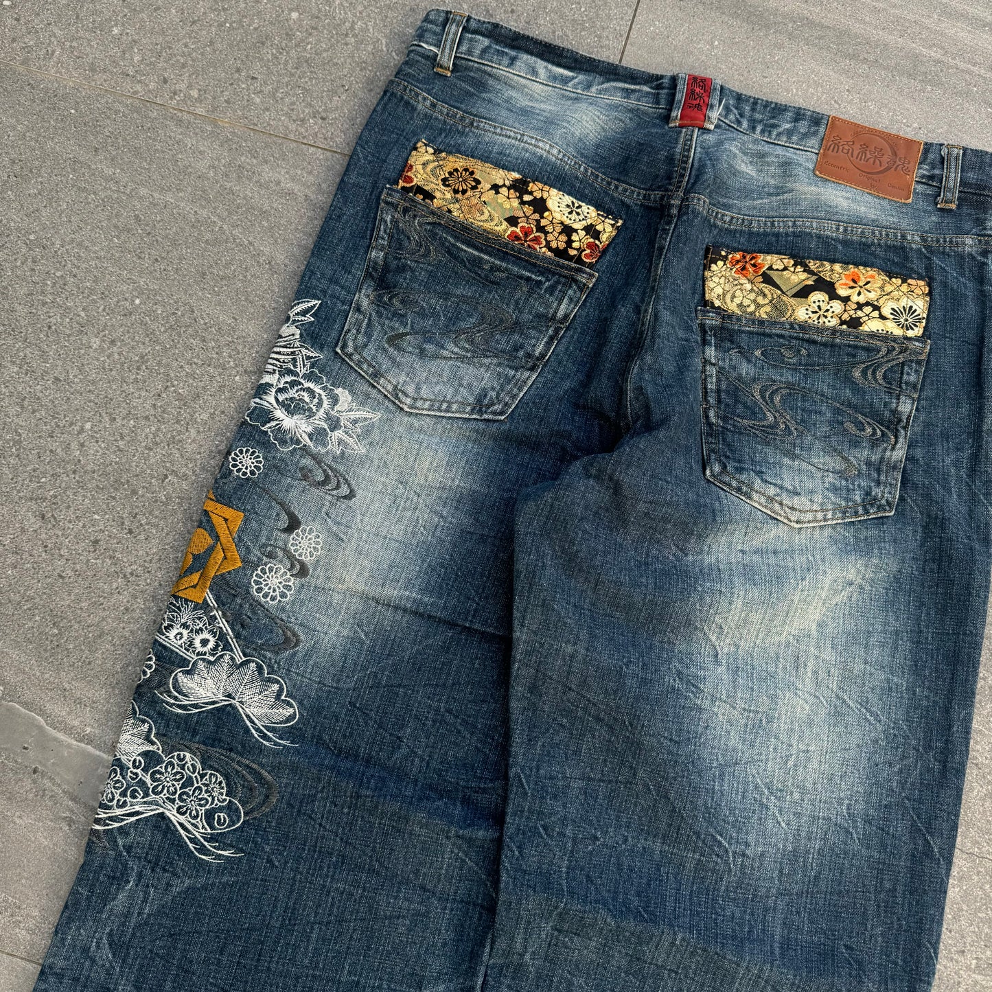 HARD KARAKURI JEANS OMGEEEE - 36x28” (40” outseam)