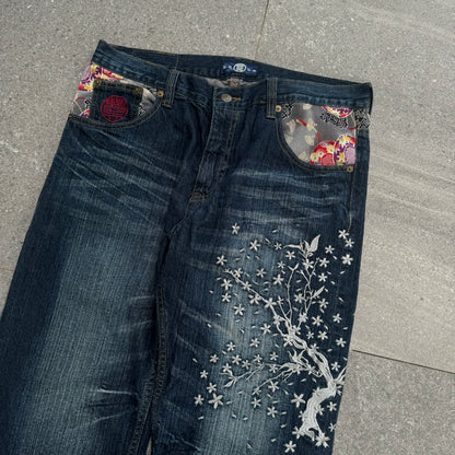 dual koi jeans 🎣- 33x31”