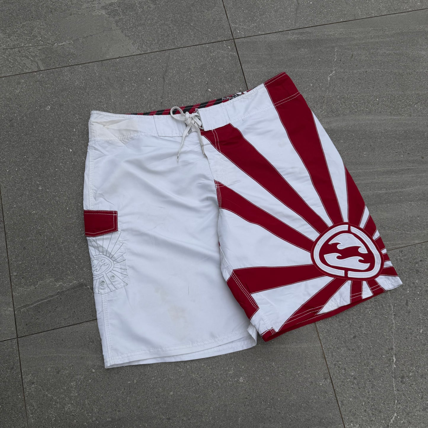 grail andy irons rising suns - 38”