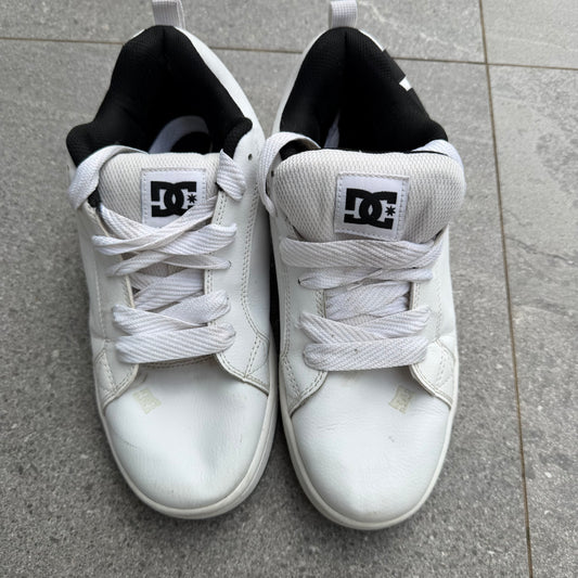DC courts - US 8.5