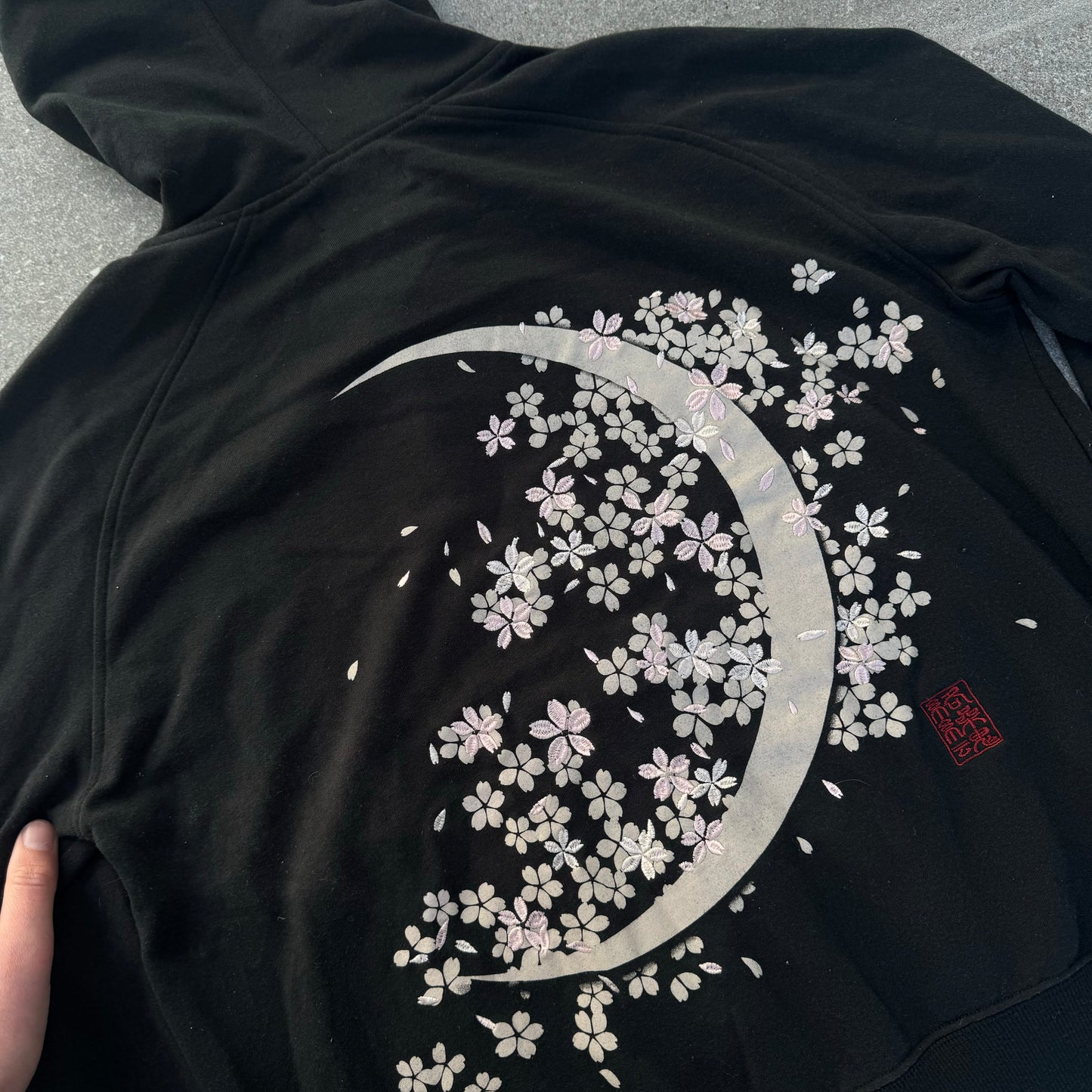 beautiful karakuri zip up - M