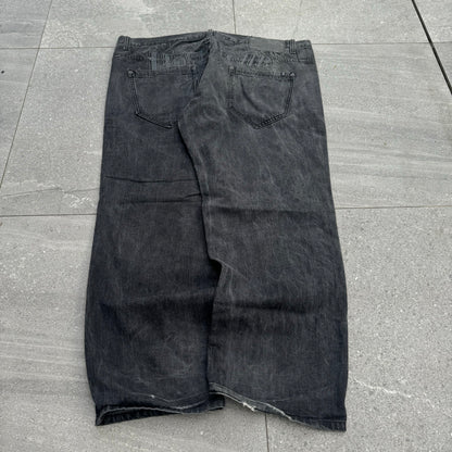 huge rocawear back hits - 46x32”