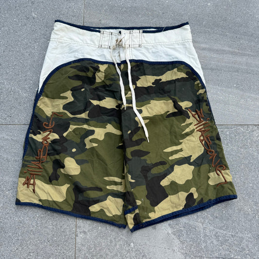 billabong boardies - 36x13”