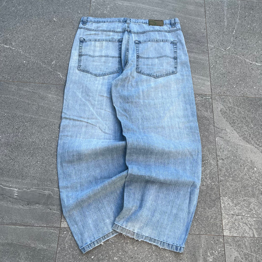 lightwash dodeca southpoles - 40x31”
