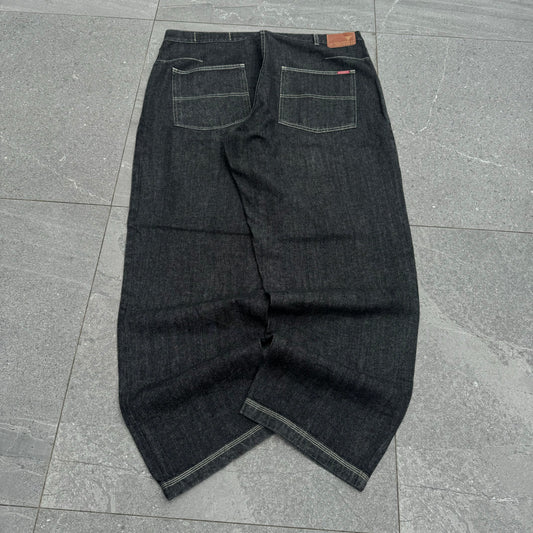 tiddyyyyyy guess jeans - 40x34”