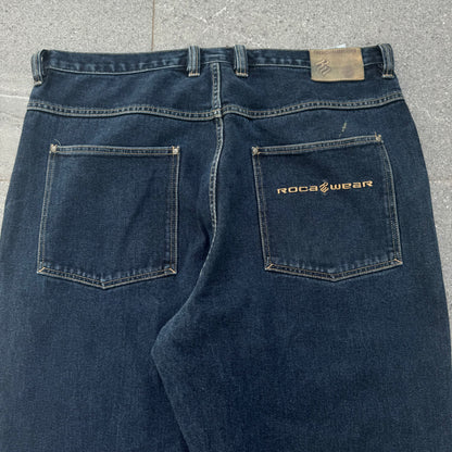 rocawear jeans - 40x33”