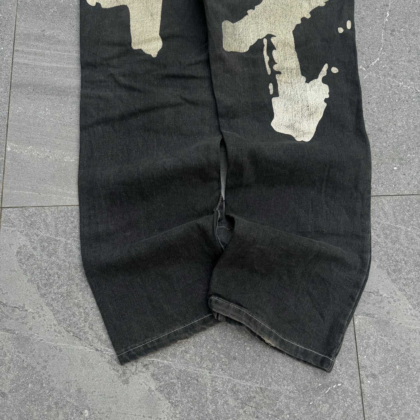 japanese style back hits - 36x32”