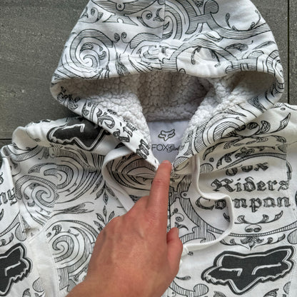 women’s fox slim kinda hoodie idk the name but it’s hard wear it with some huge jeans - S