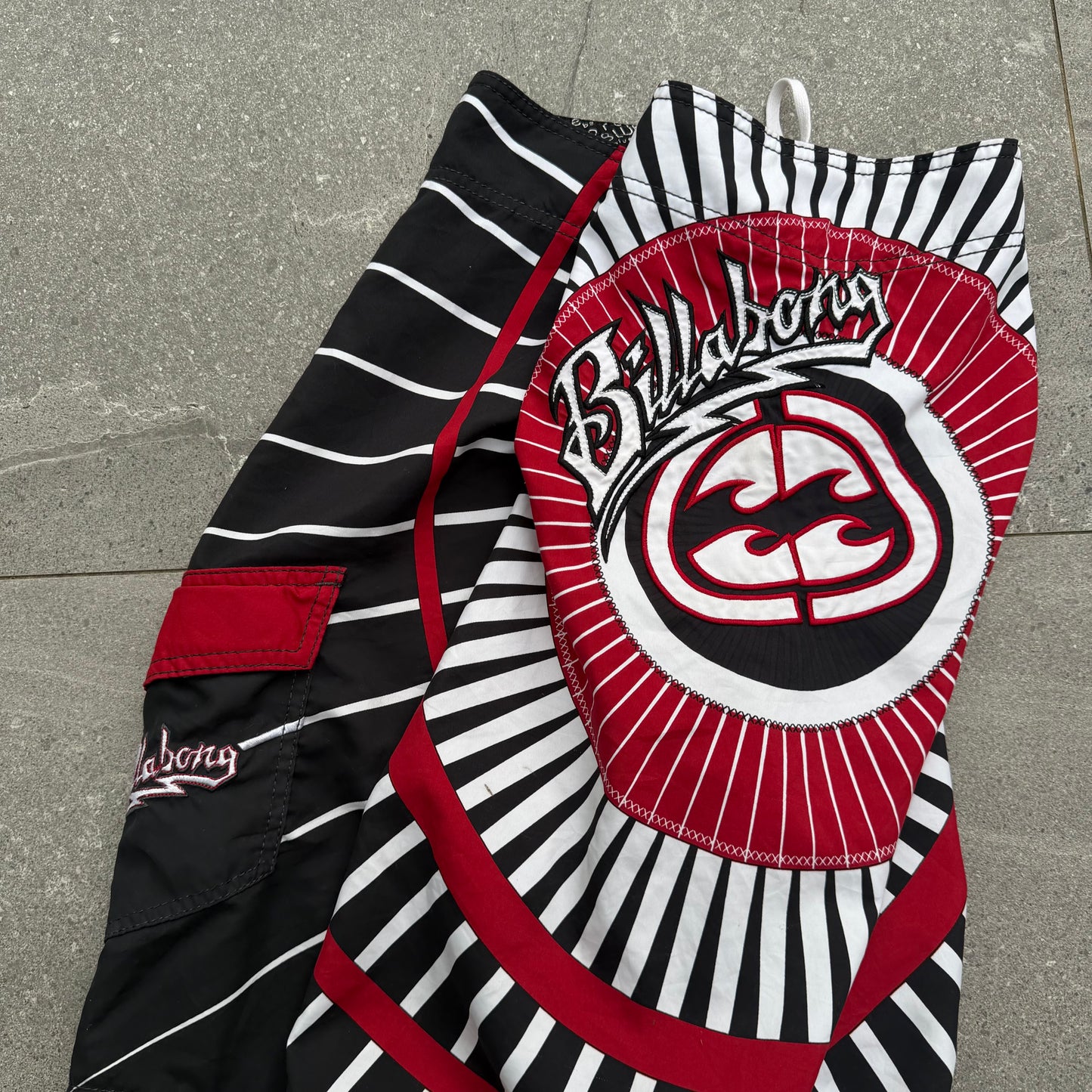 billabong radial side hits - 33”