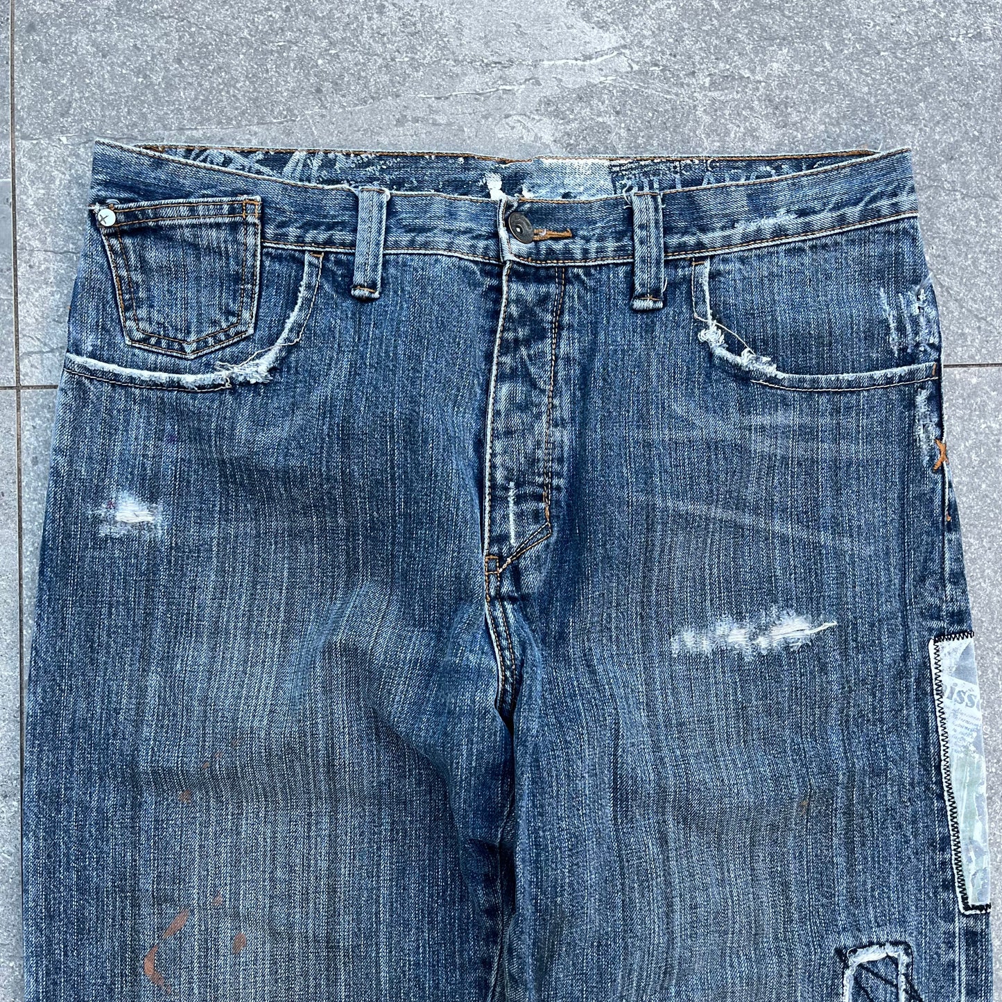 gah damn these r sick. patchwork billabong jeans - 34x32”