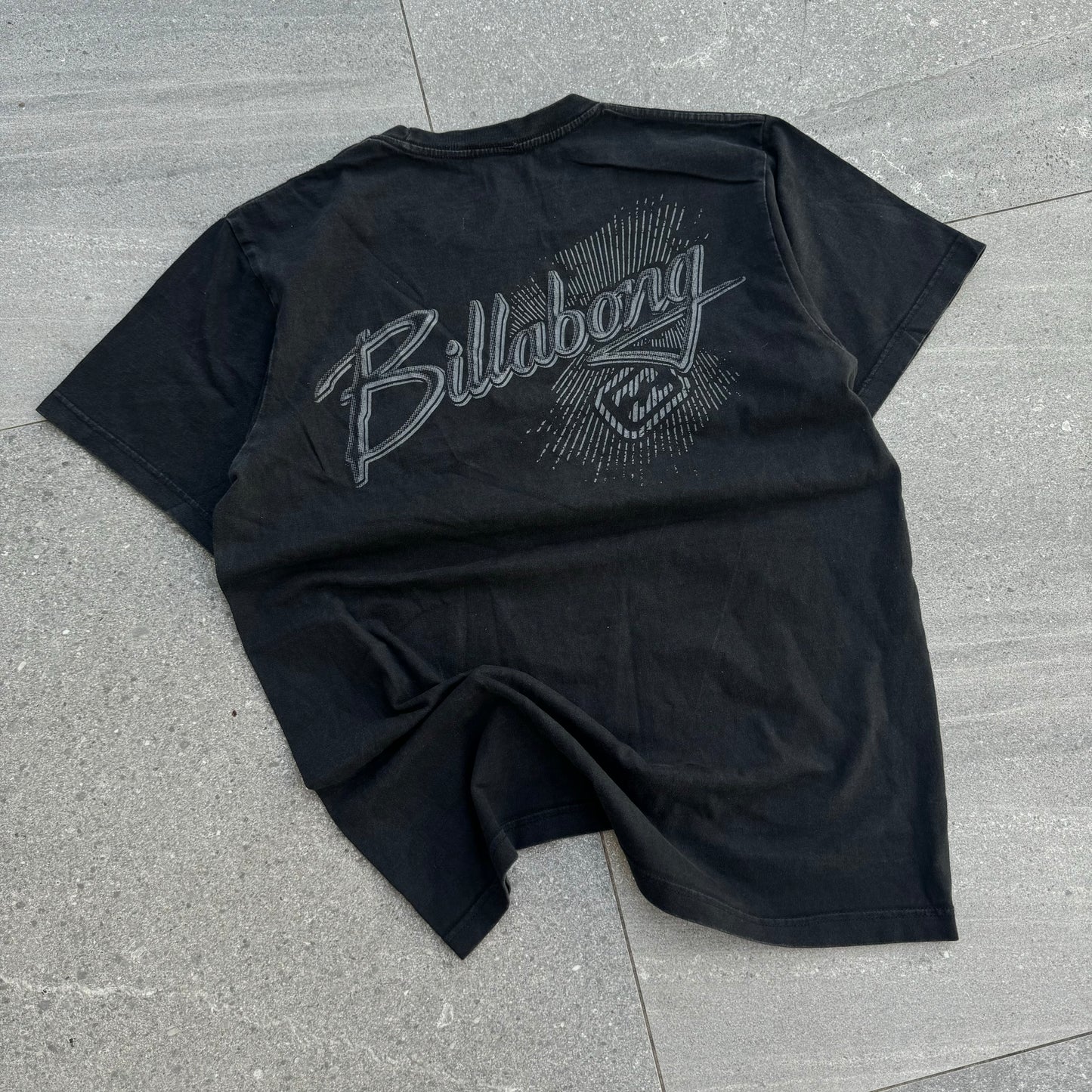 cleanest billy tee 🧼 - M