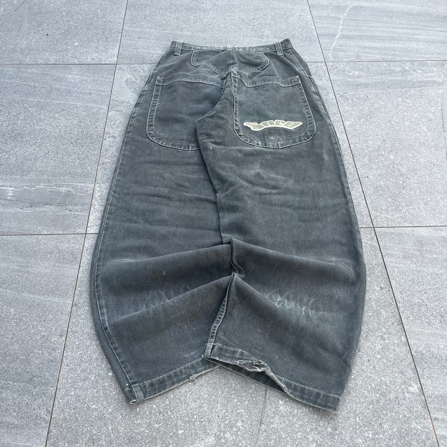beautifulll jncos - 31x32”