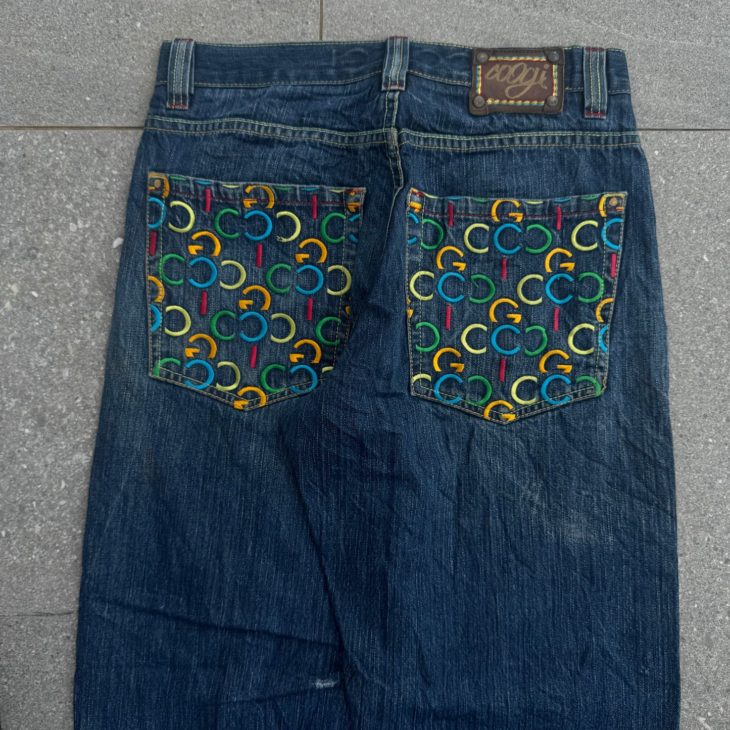 coogi jeans - 31x31