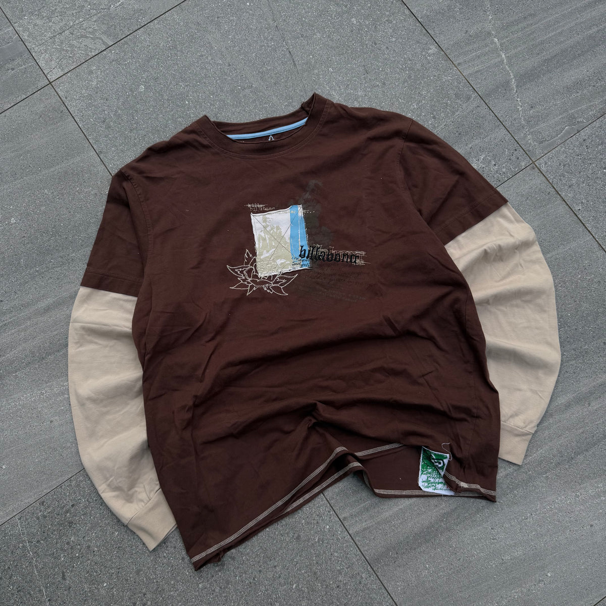 the holy grail of billabong tees - XL