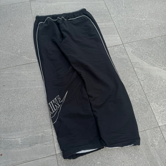 nike back hits - L