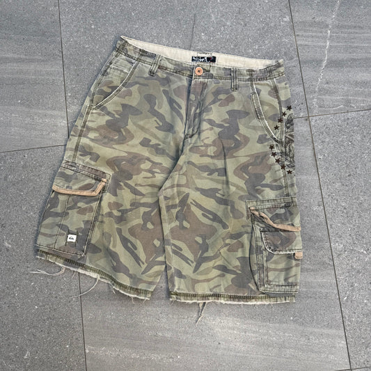 sexy af quiksilver camos - 32”