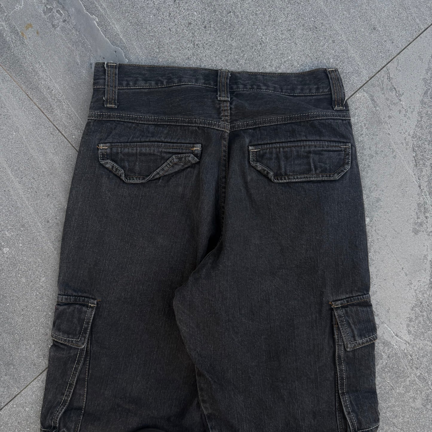 japanese piko cargos (best fit) - 31x29”
