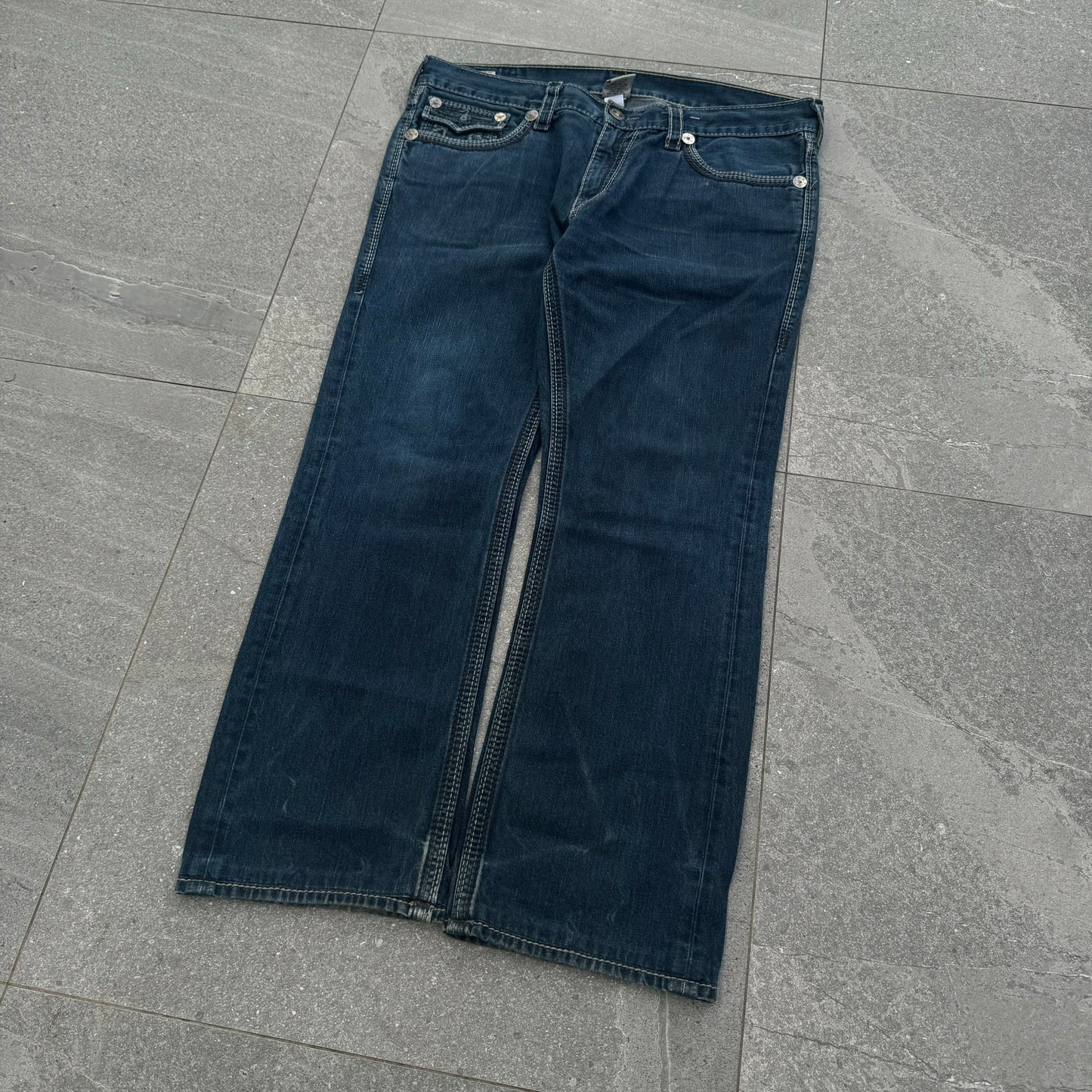 truey jeans - 40x32”
