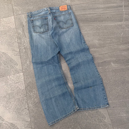 peaaaak 527 bootcuts - 36x32”