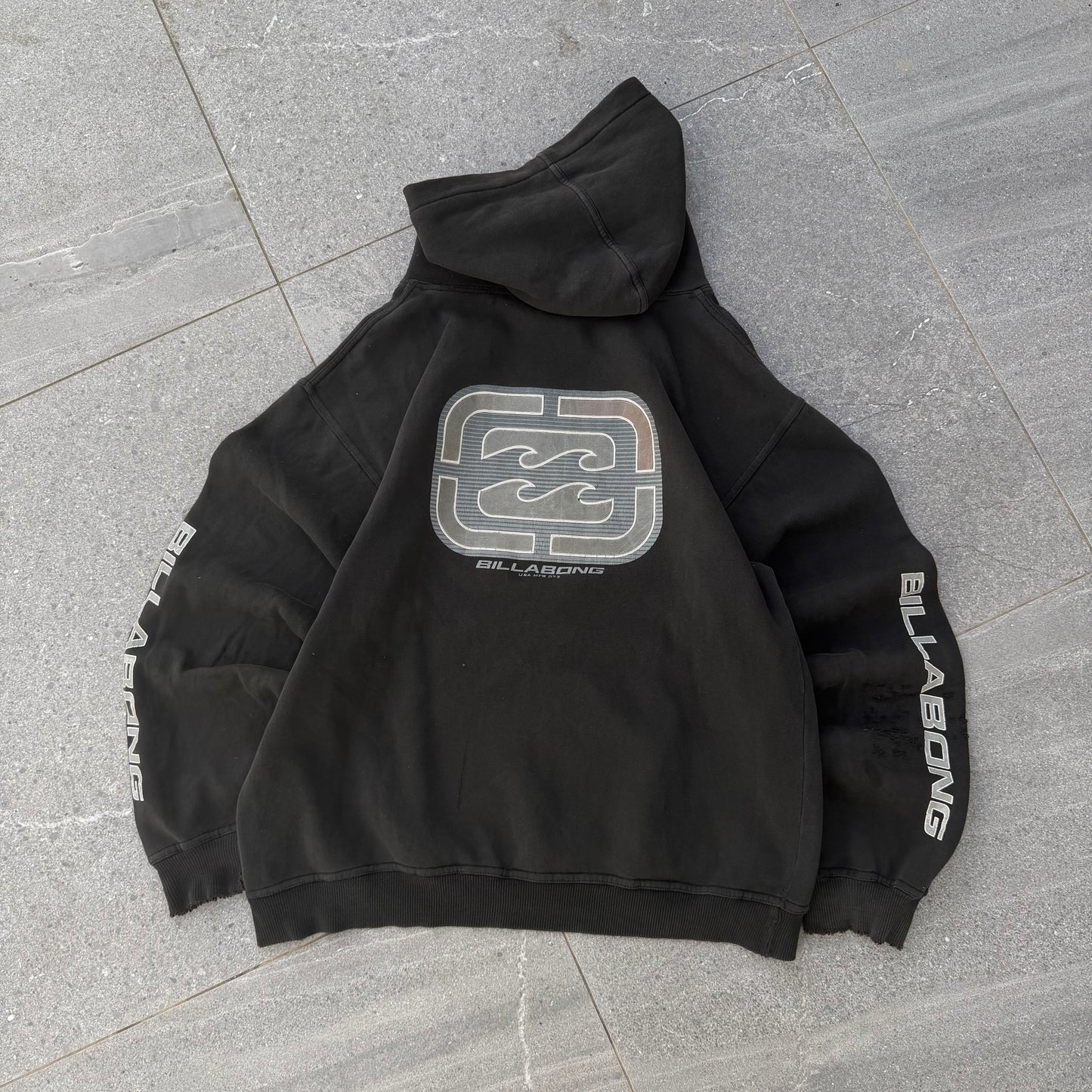 the holy grail. 90s billabong quad hit - M