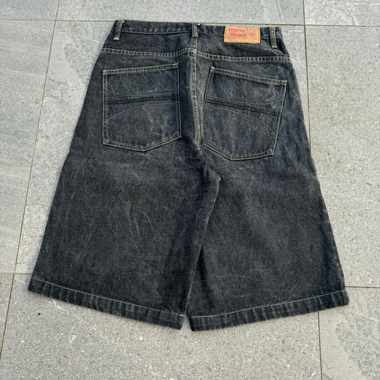 ecko jorts - 32”