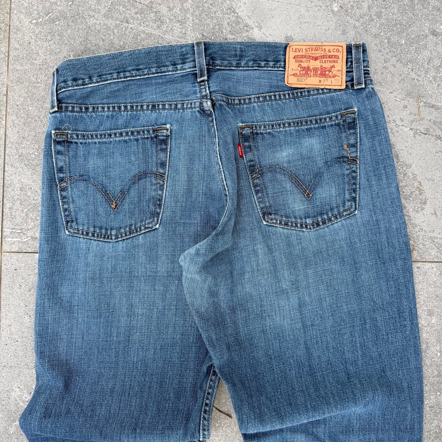 tidiest 527 low bootcuts out there - 33x32”