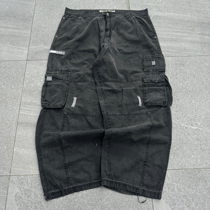 super rare southpole cargos - 40x32”