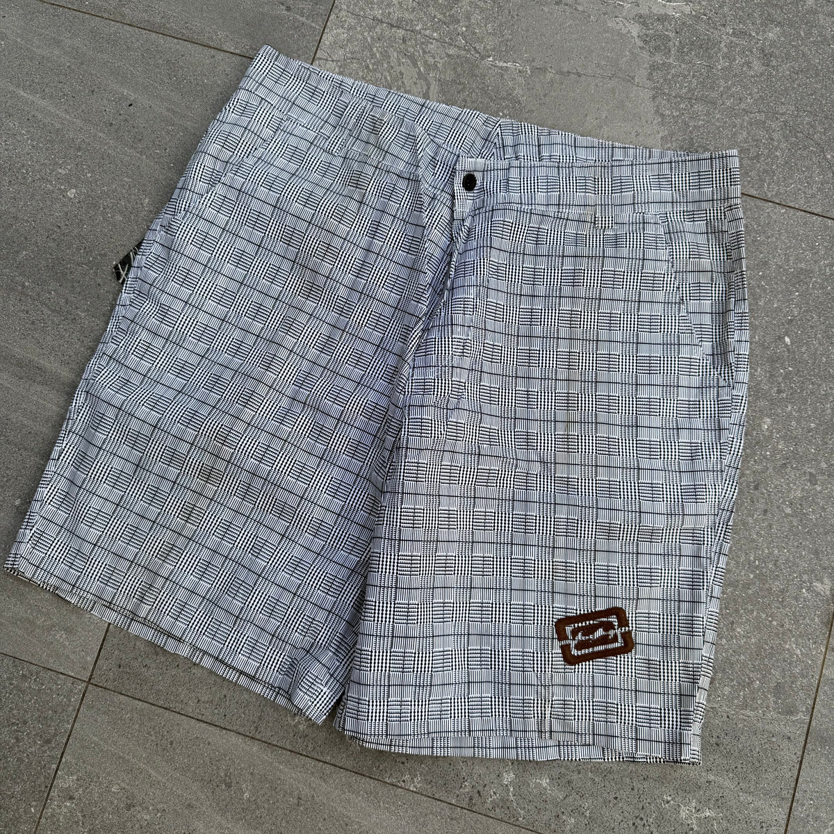 billabong shorts - 38”