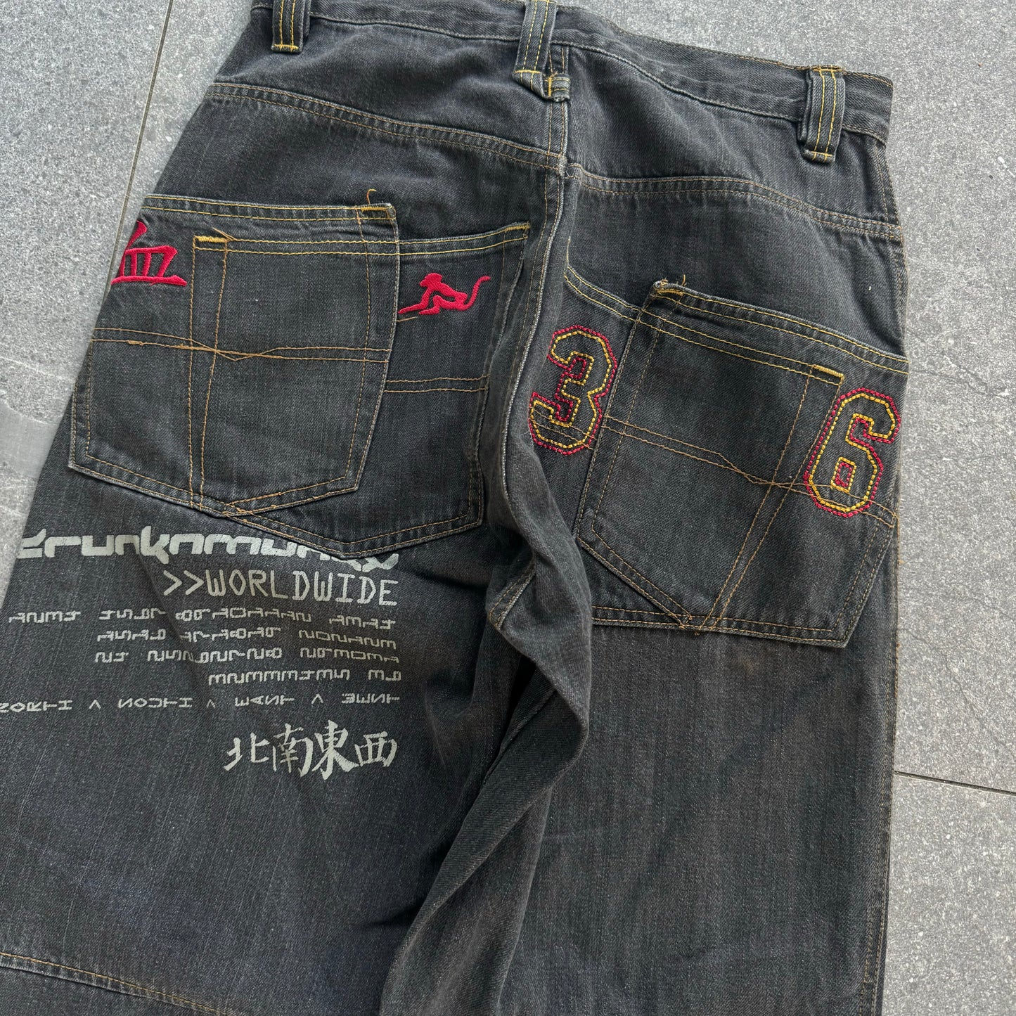 drunkymunky jeans - 30x32”
