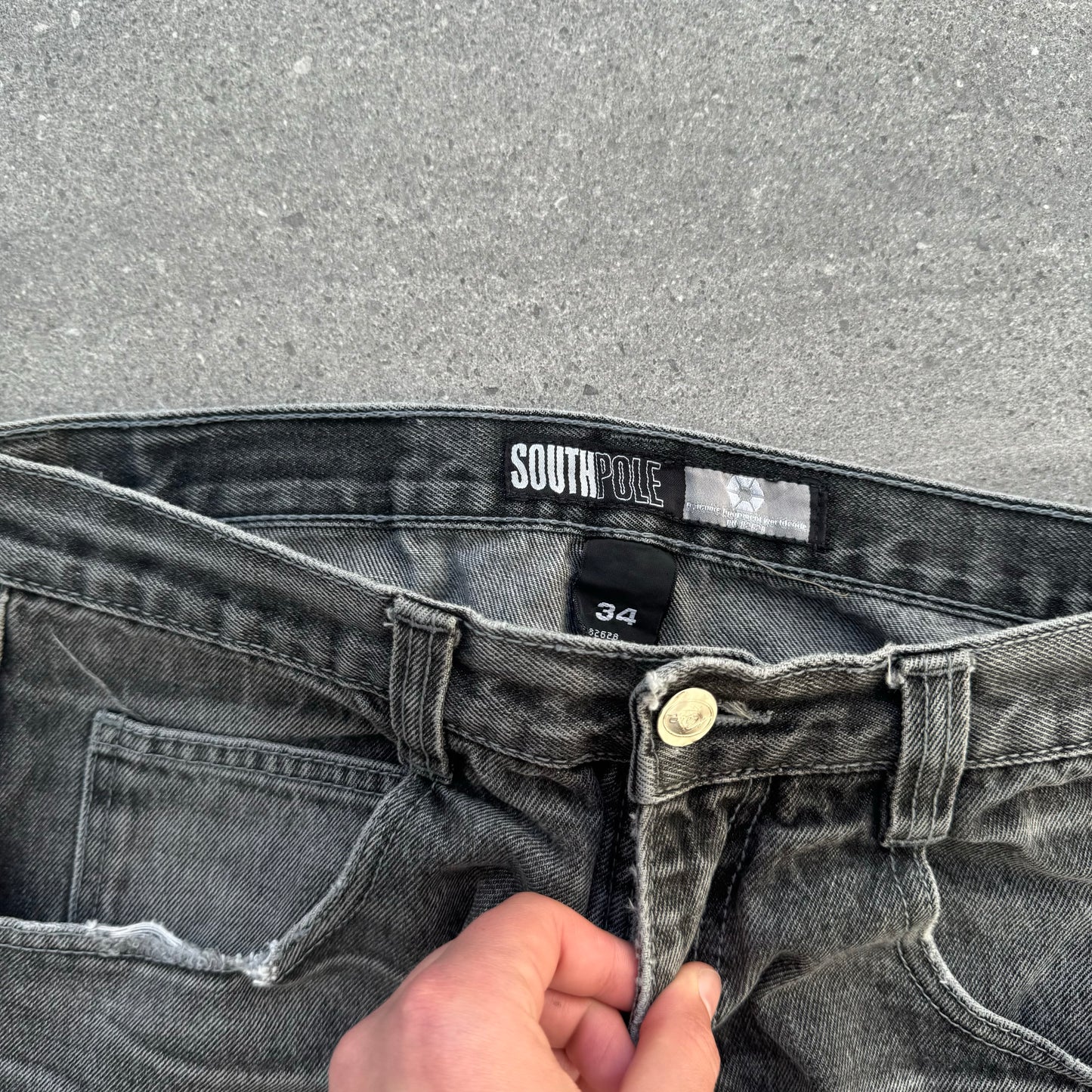 southpole jeans - 33x28”