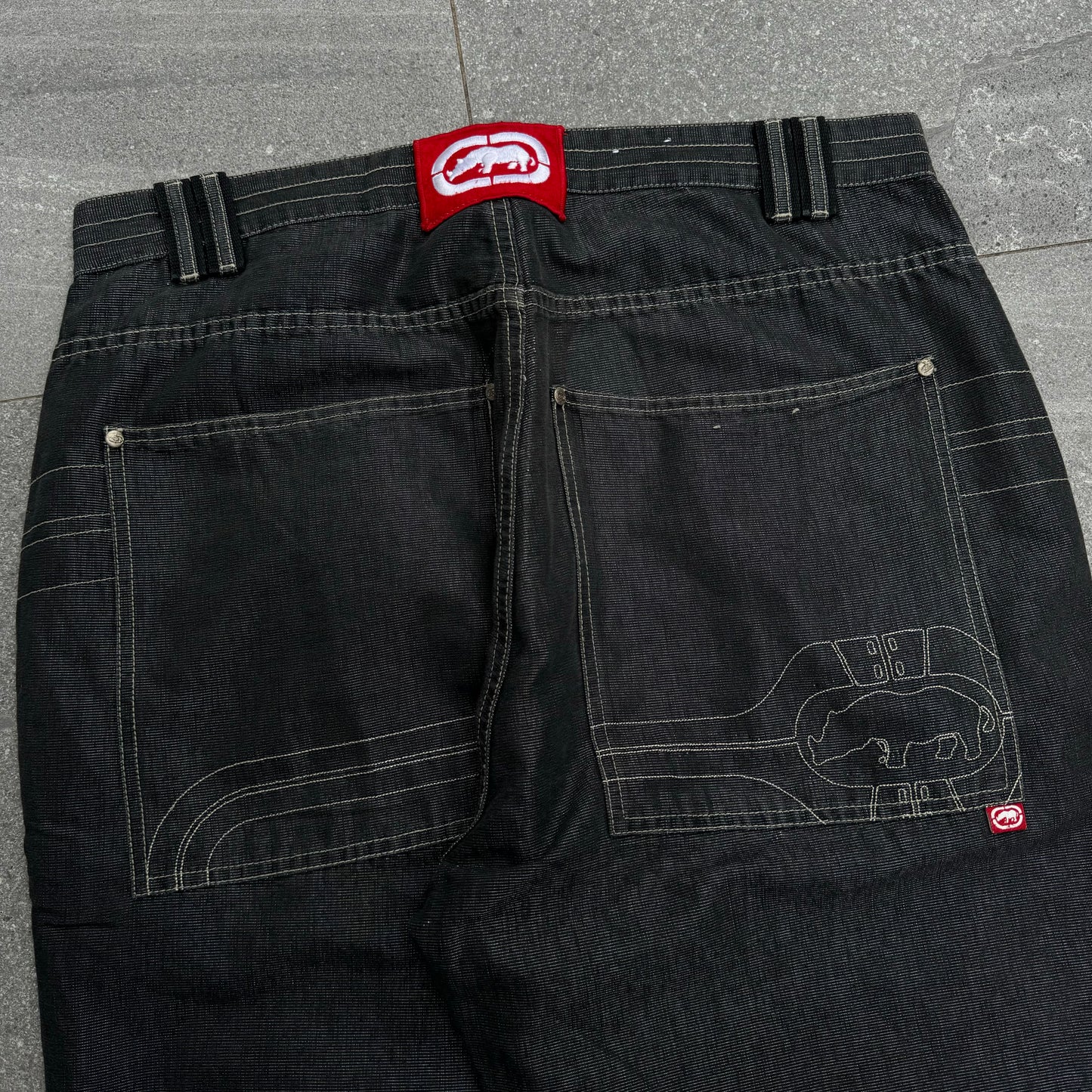 ecko quad pocket jeans - 36x30”
