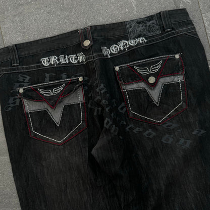 delf jeans - 46x33”