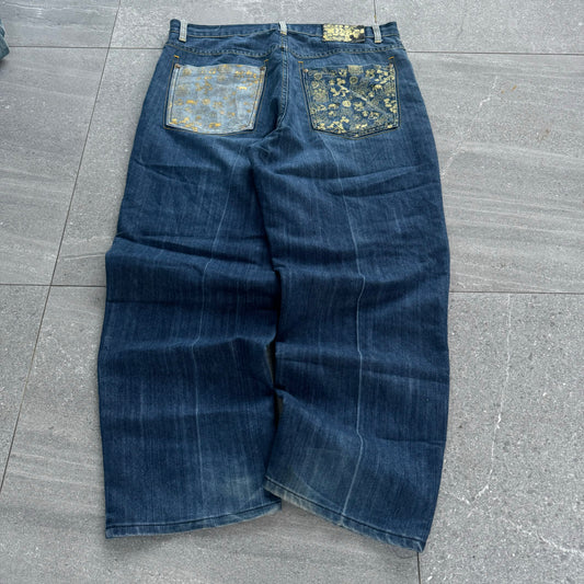 royal blue jeans - 40x31”