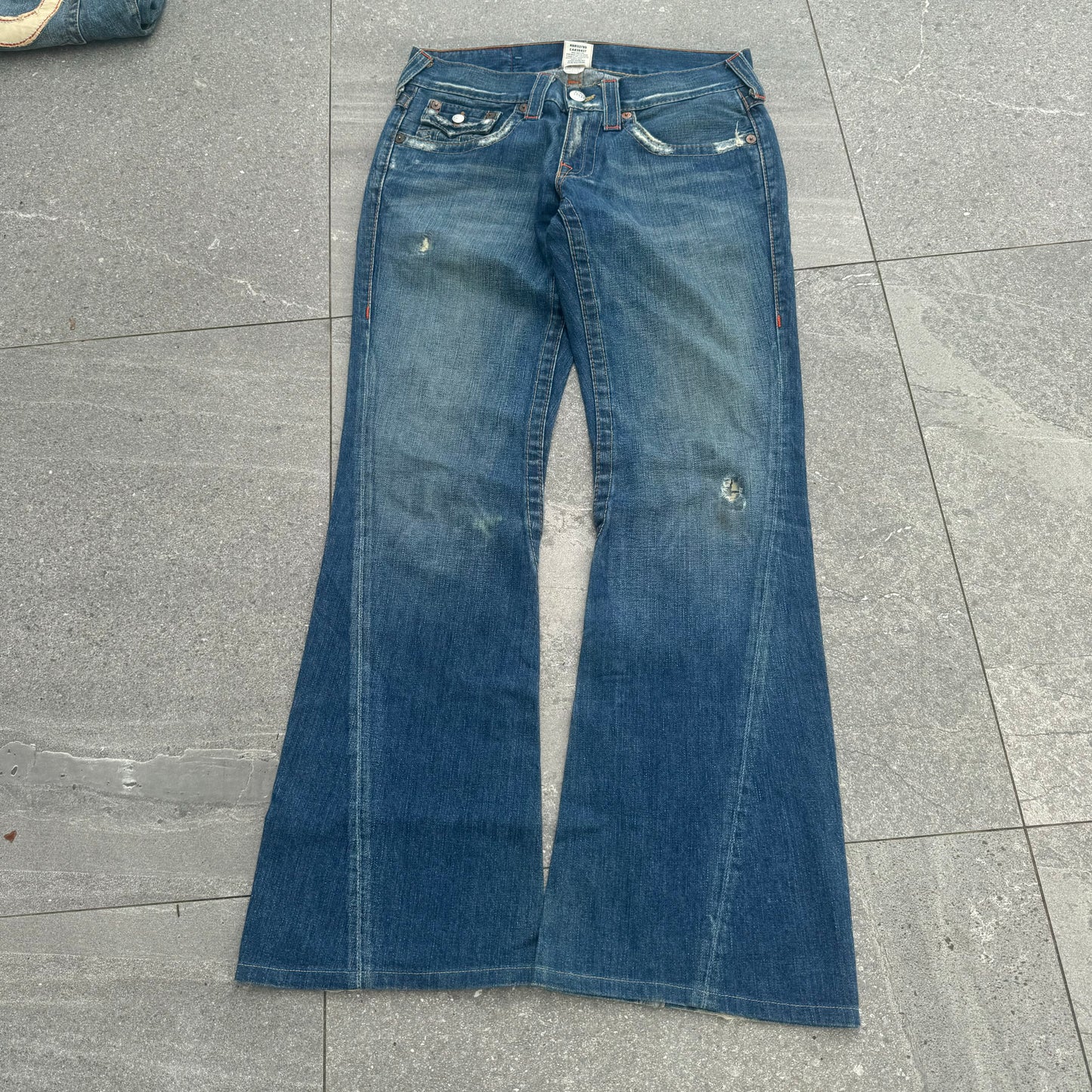 truey flares 32x32”